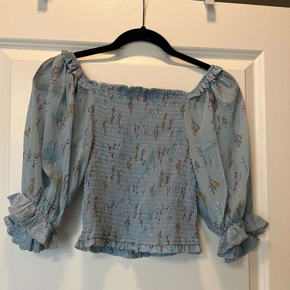 Brand new with tags allison New York light blue puff sleeve shirt - Picture 2 of 6